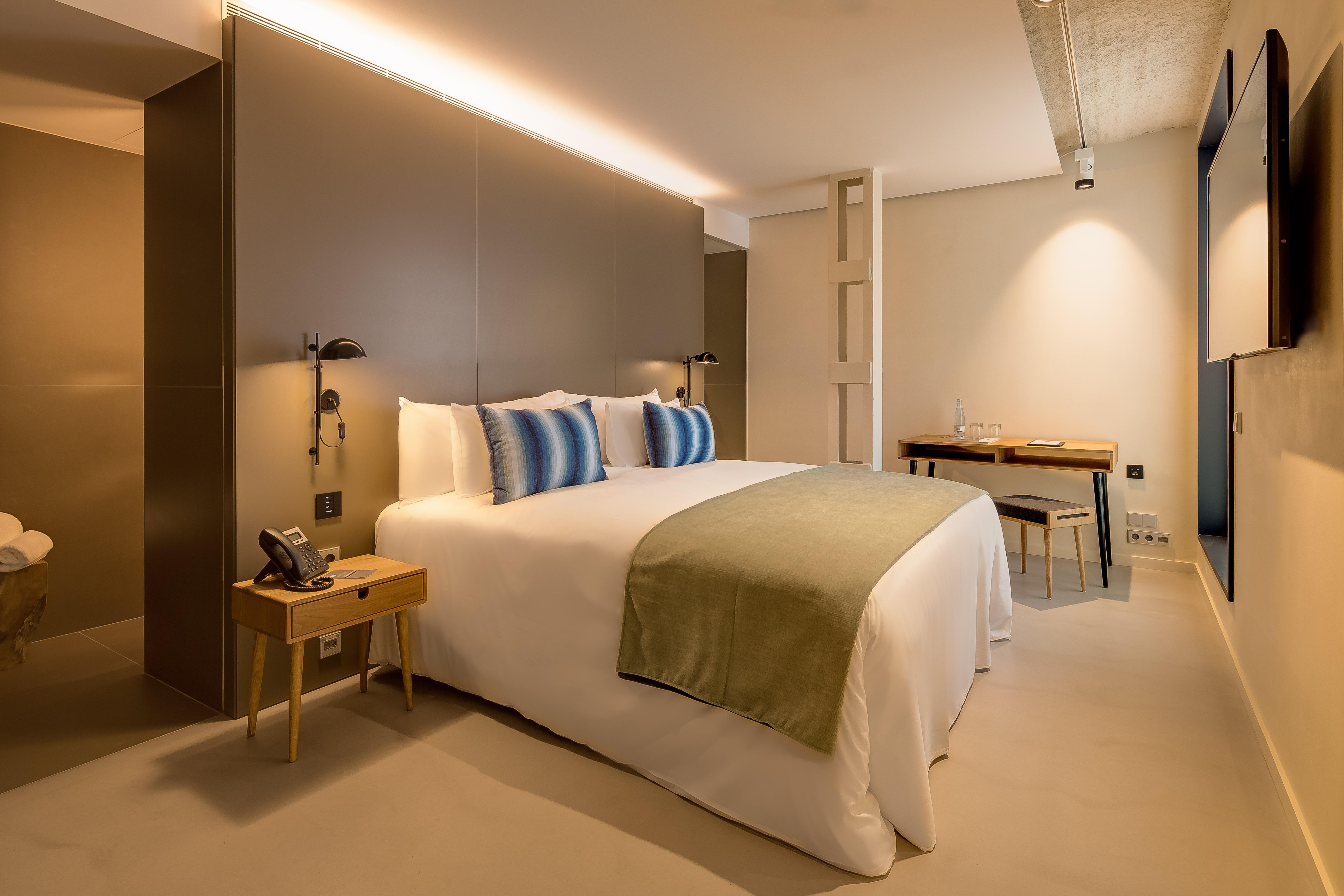 Ohla Eixample Hotel 5*