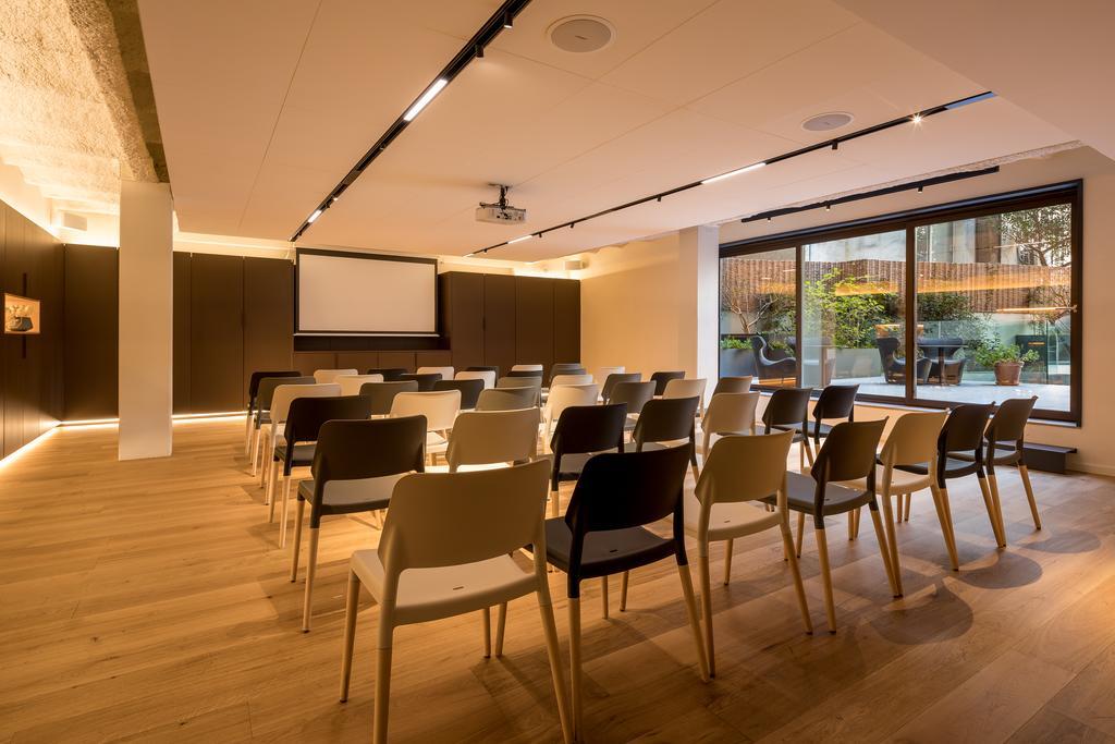 Ohla Eixample Hotel